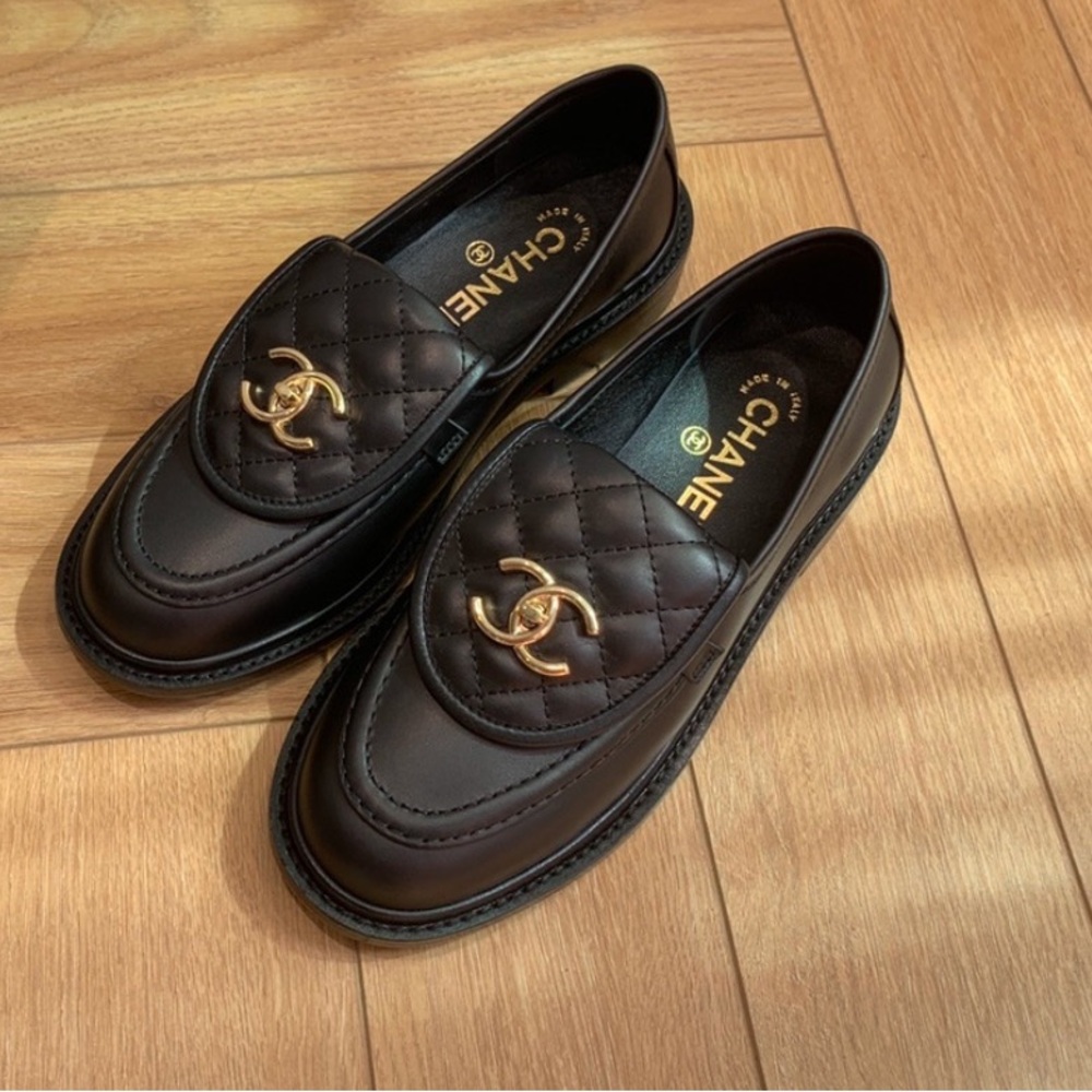 Chanel Brown Leather Loafers for Women